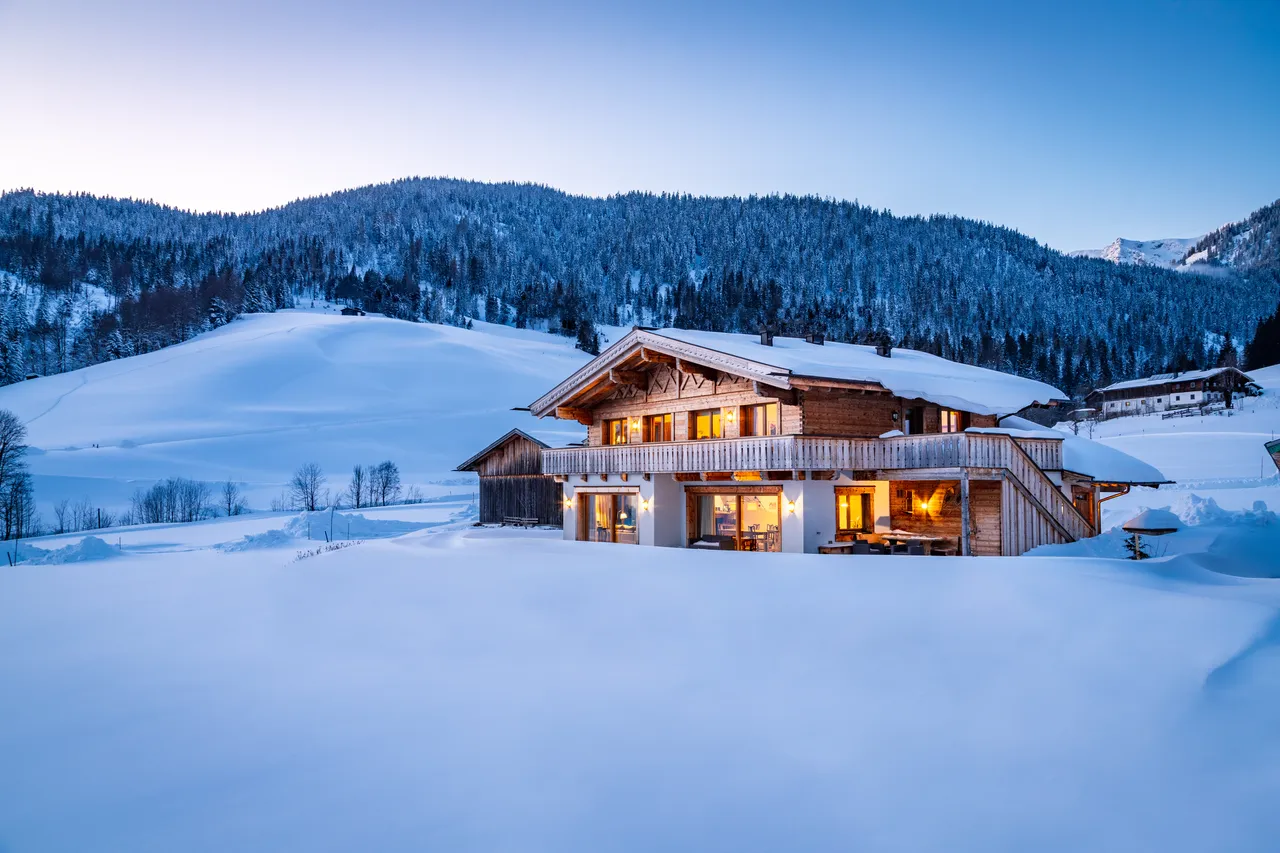 In Wintersportorten und an Seen: Luxusimmobilien gesucht